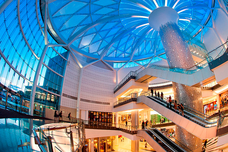 SANDTON CITY LIGHTS WITH ACCOMMODATION, THAI MASSAGE, DINNER